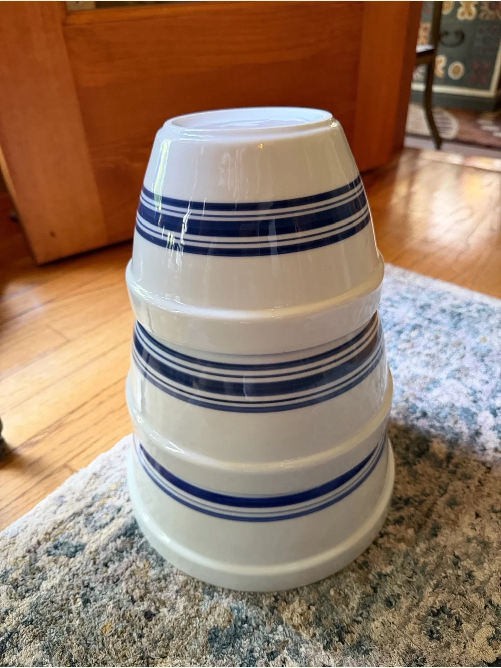 Vtg Heavy Duty Nesting Mixing Bowls Set
